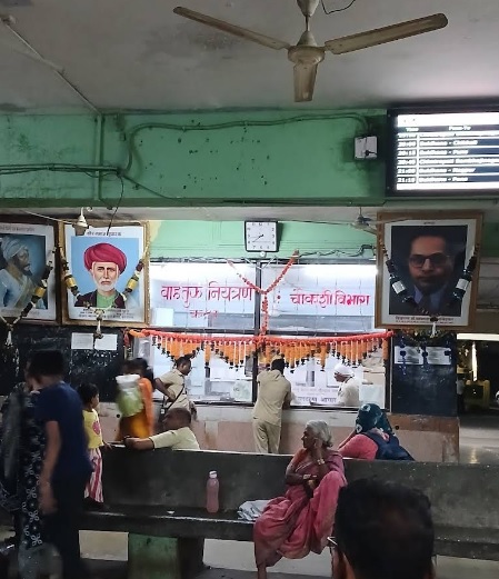 buldhana st bus stand